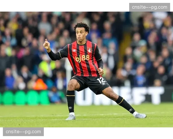 伯恩茅斯赛季起伏影响轮换 伊劳拉离任引发战术调整